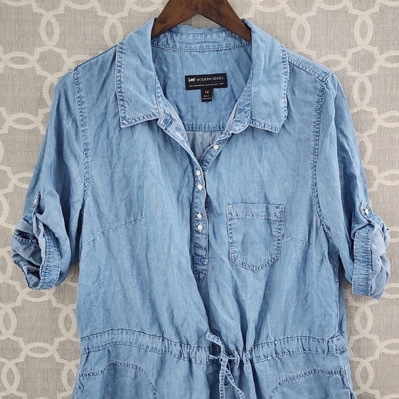 🎈Lee Modern Series Buttondown Tab Sleeve Blue Shirt Dress - Picture 2 of 8